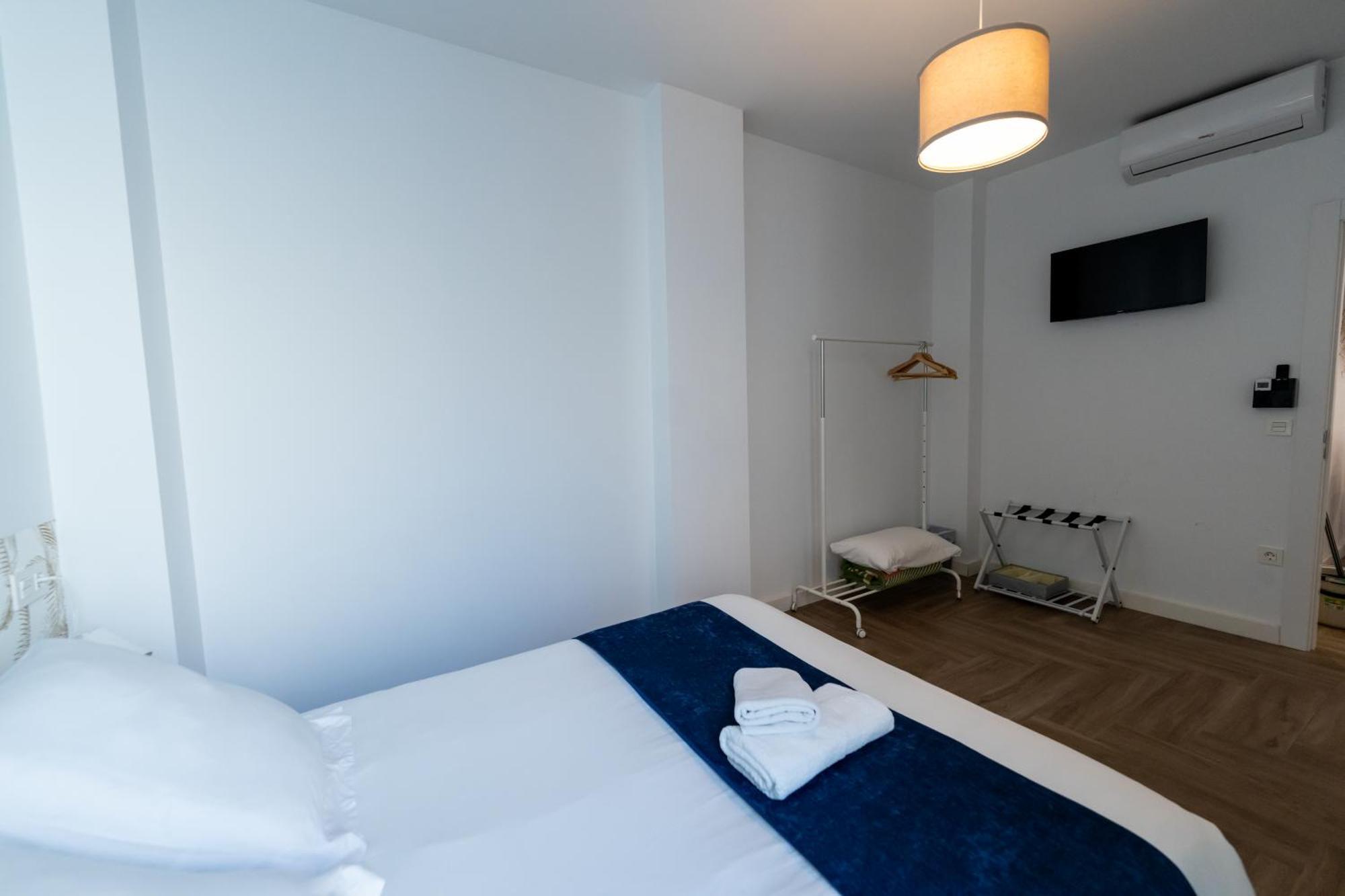 Apartamentos Jardines De La Sitarilla Granada Luaran gambar